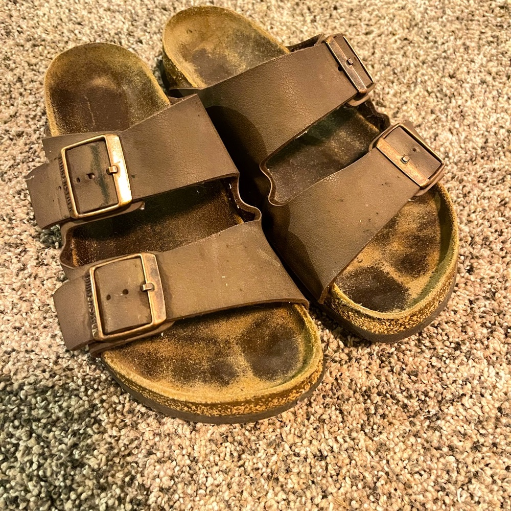 Brown Arizona Birkenstocks-Size 37